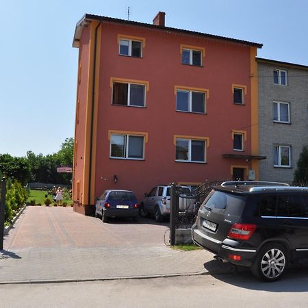 Willa Dorotka Busko-Zdrój Exteriör bild