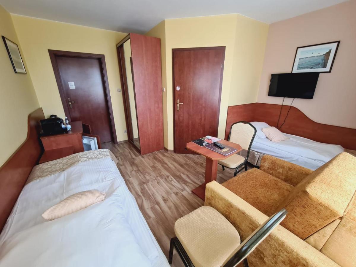 Willa Dorotka Busko-Zdrój Exteriör bild